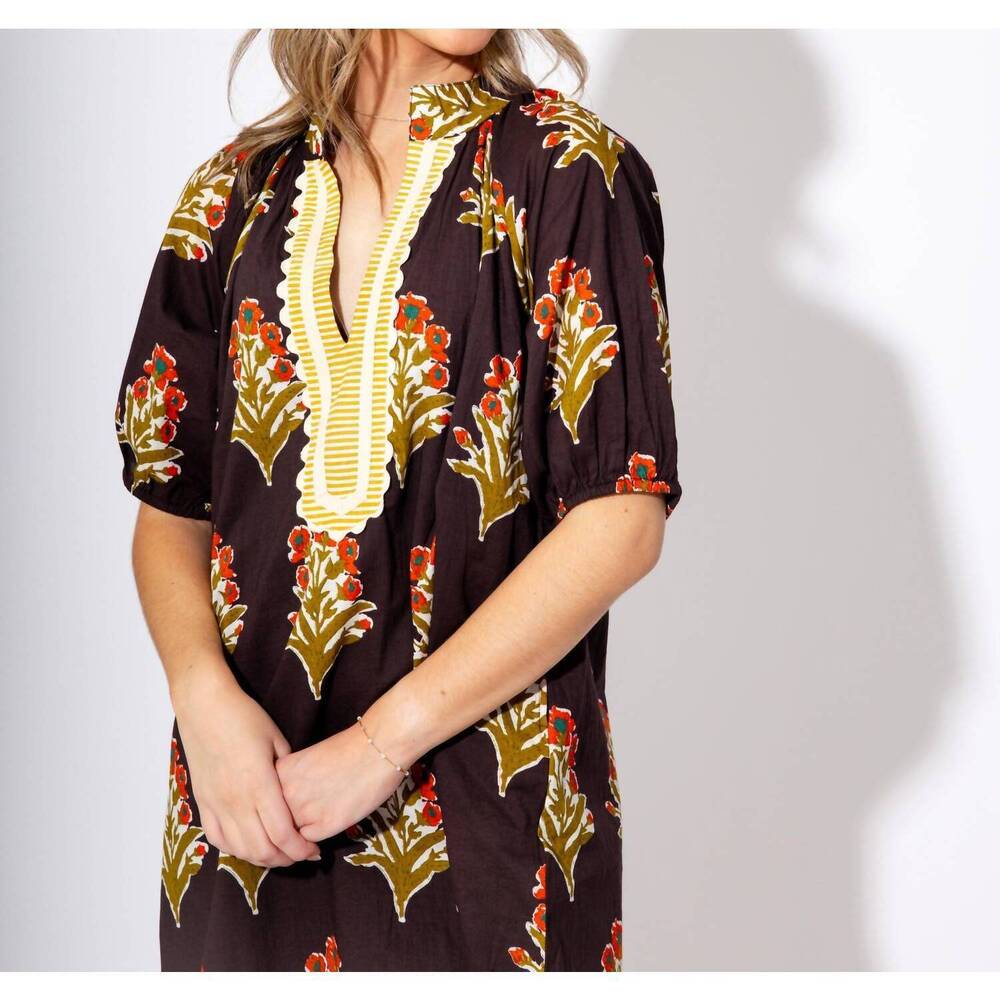 NEW THML petal stripe v-neck dress in black - Picture 7 of 7